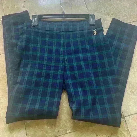 Tommy Hilfiger ladies pant size 8 worn once. Excellent condition. Navy and Green - Picture 7 of 10